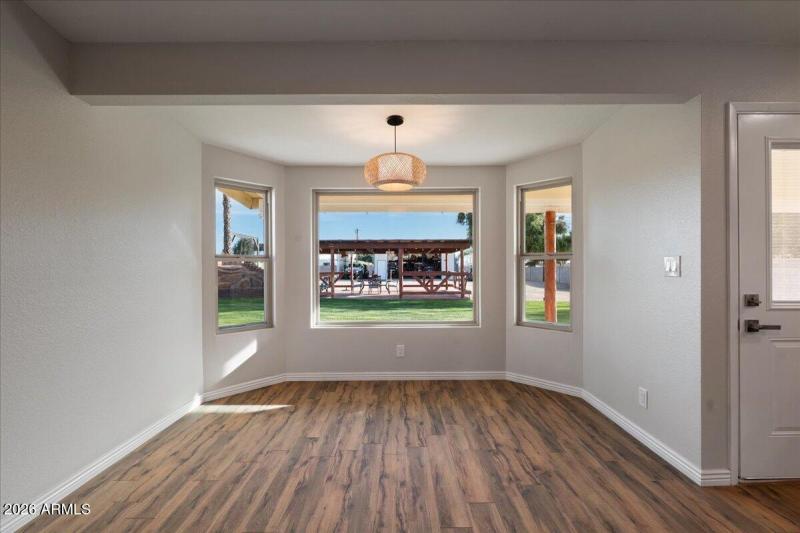 Dining Room Bay Window