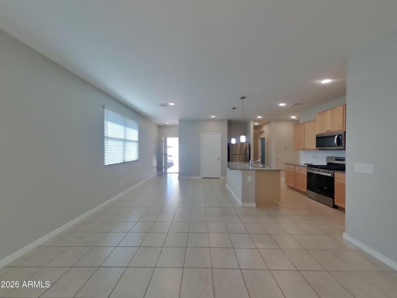 1_pc_1MjqXQFCXd_v8k0AGkoyL_layout_0