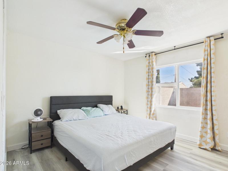 CAM03379G0-PR0185-STILL011