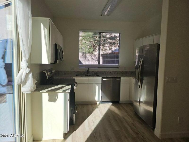 20240109224407580317000000-o