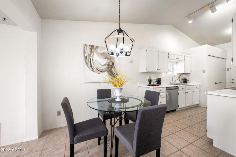 11-11016-N-15th-Street-11