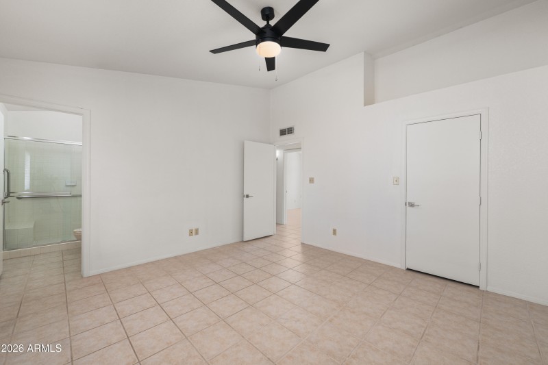 22-11016-N-15th-Street-22