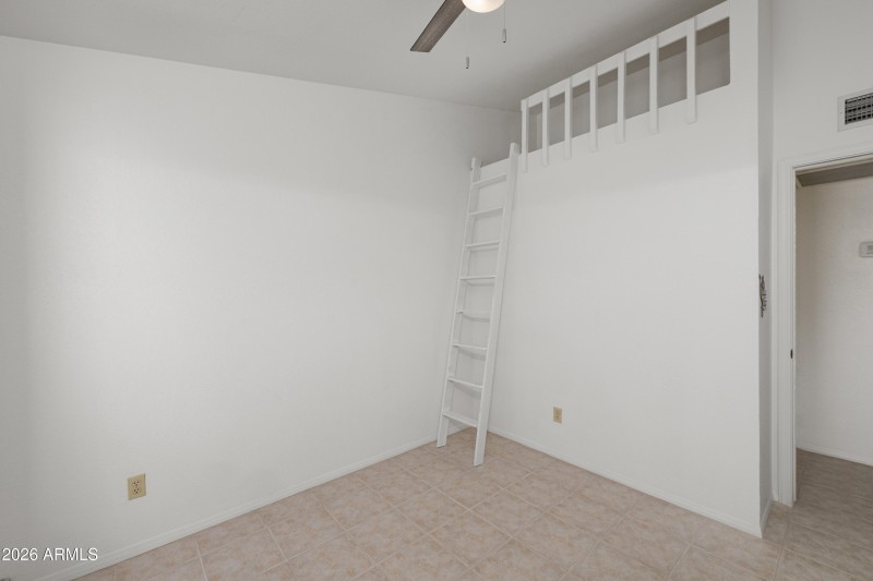 29-11016-N-15th-Street-29