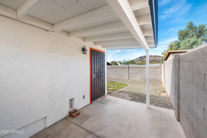 32-11016-N-15th-Street-32