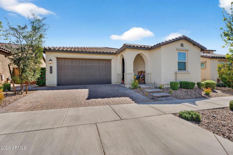 3-web-or-mls-03E Resistance Ave