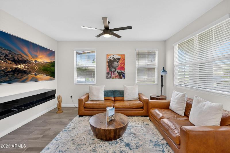 8-web-or-mls-22N Arizona Ave 1354