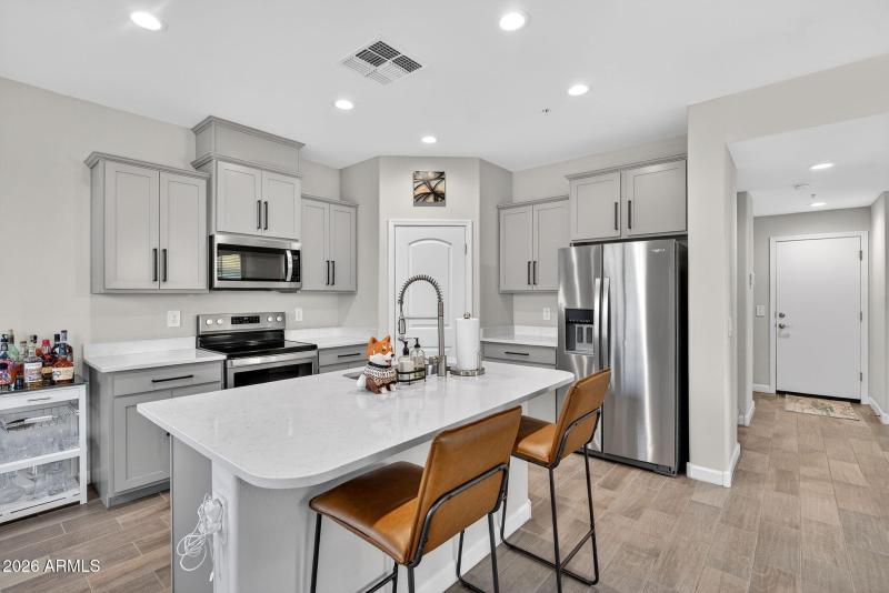 12-web-or-mls-26N Arizona Ave 1354