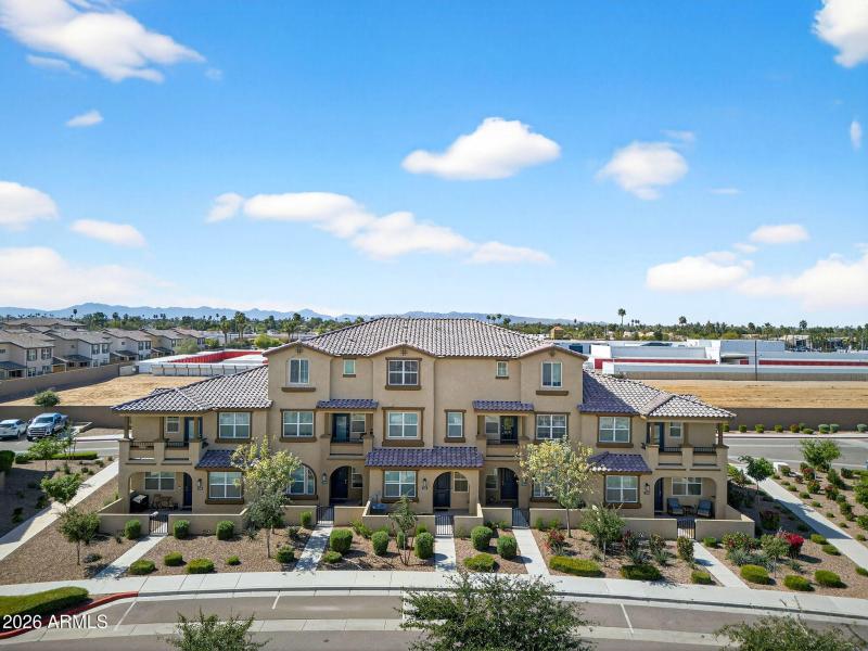 42-web-or-mls-01N Arizona Ave 1354