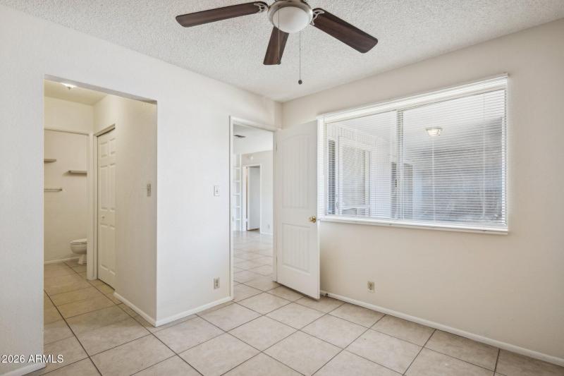 23-web-or-mls-9001-w-elm-st-unit-3