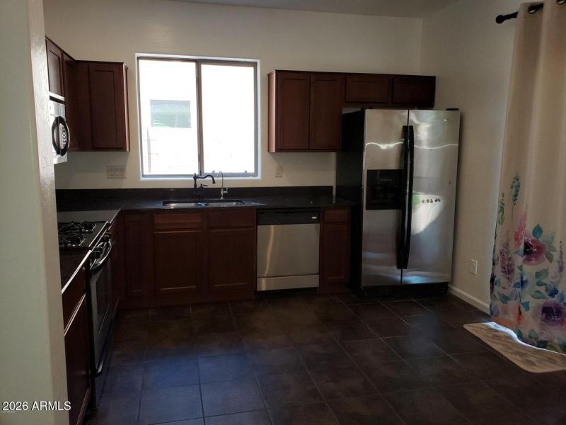 20220802212120903010000000-o