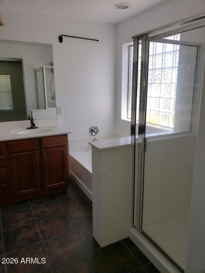 20220802212122757799000000-o