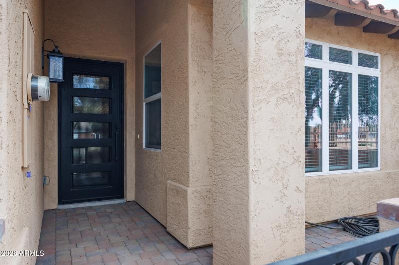 946 E Kortsen Unit 2 - Front Close