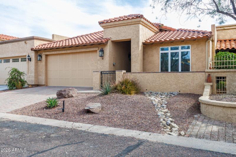 946 E Kortsen Unit 2 - Front Right