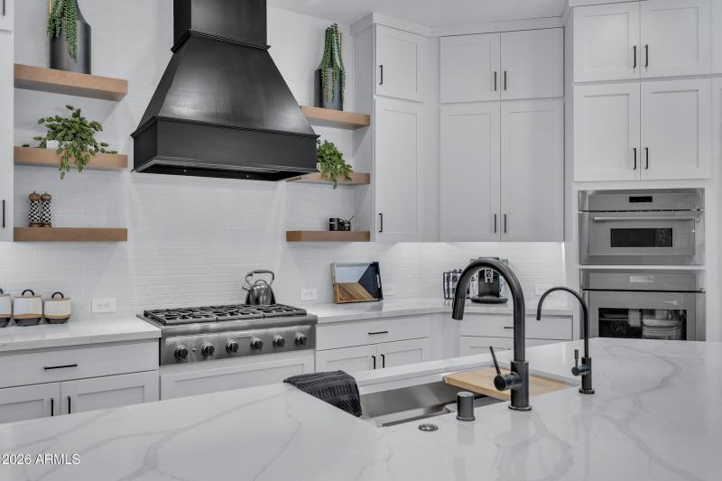 21448 W Hillcrest Blvd-10