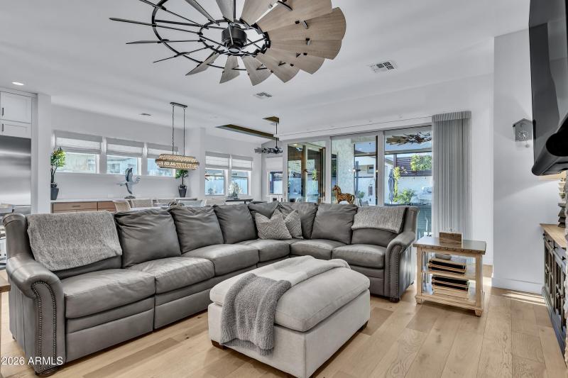 21448 W Hillcrest Blvd-18