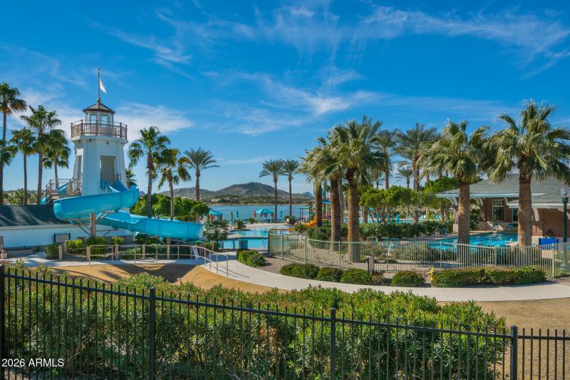 C) STARPOINTE RESIDENTS CLUB