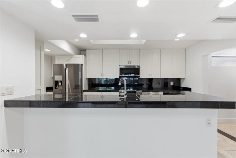 18-5309 N 24th Pl_RedHogMedia