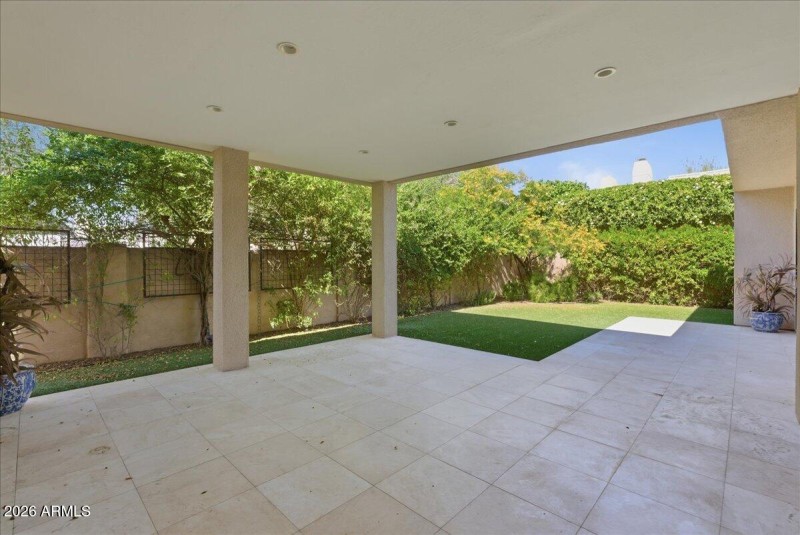 32-5309 N 24th Pl_RedHogMedia