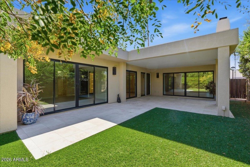 35-5309 N 24th Pl_RedHogMedia