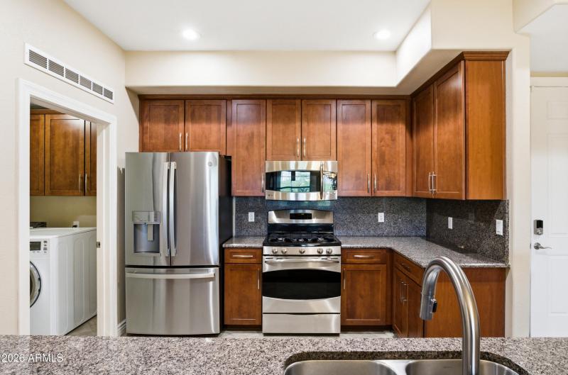 7601 e indian bend rd 1044-5