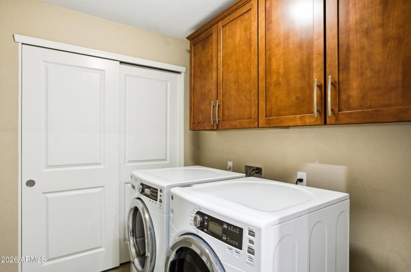 7601 e indian bend rd 1044-6