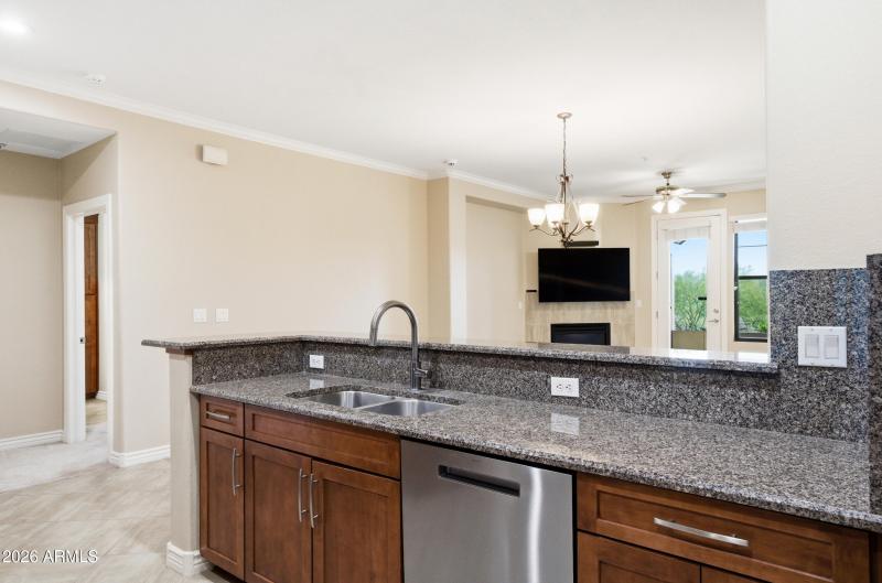 7601 e indian bend rd 1044-7