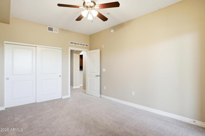 7601 e indian bend rd 1044-19