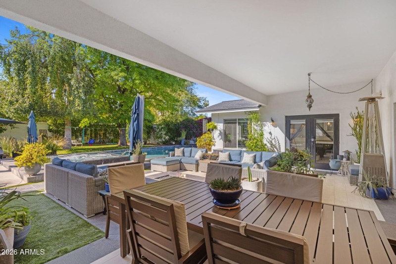 Large Covered Patio, Pool & Spa