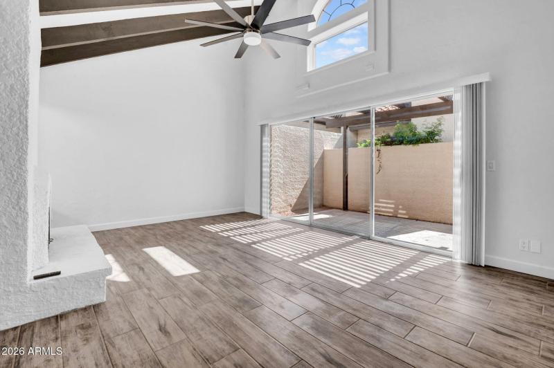 7-web-or-mls-2811 N 61st Pl-7