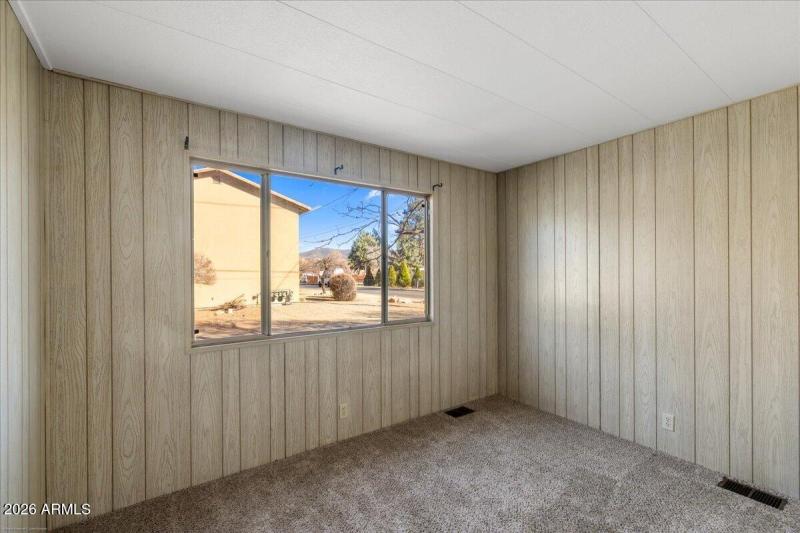 Bedroom 2 - 202 W Merritt St