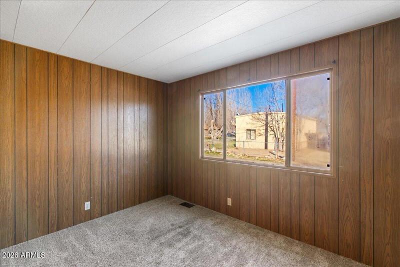 Bedroom 4 - 202 W Merritt St