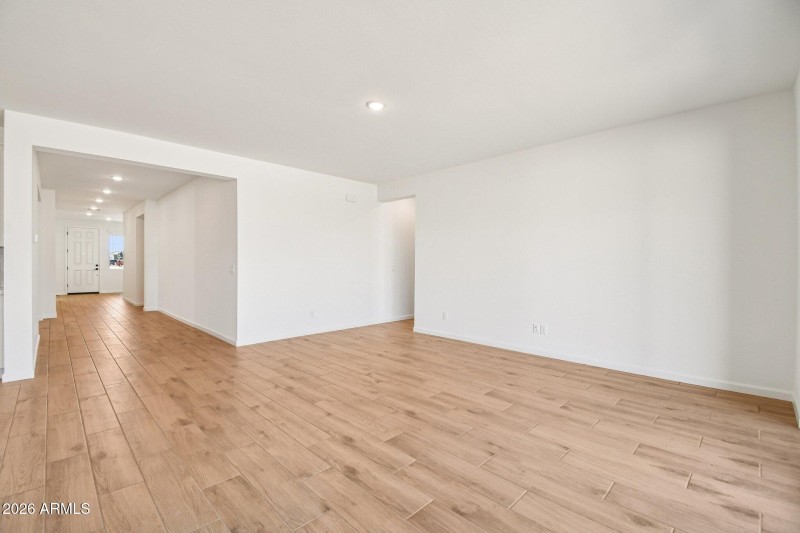 8-web-or-mls-Buckaroo Rd-S0403-008