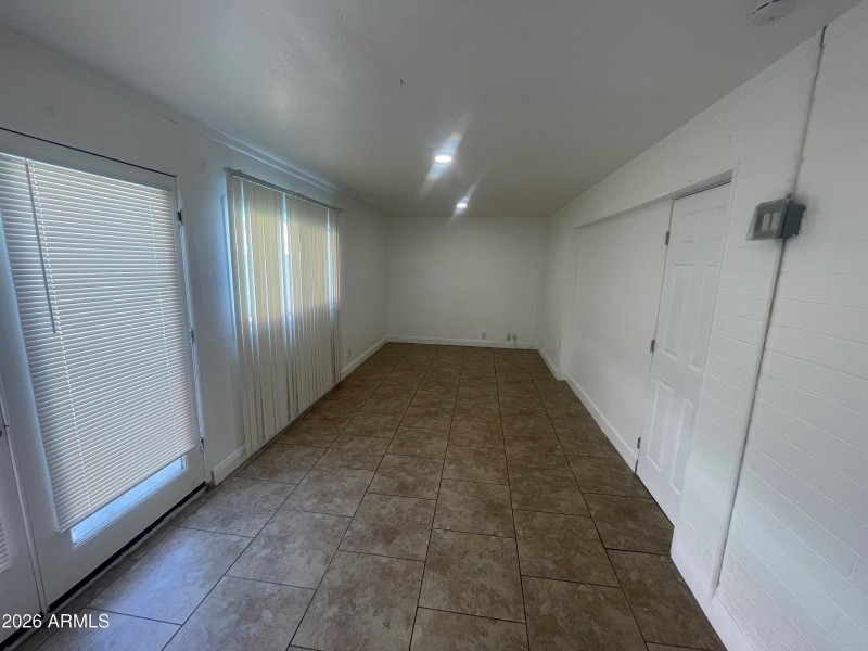 5526 W Indianola Ave 78