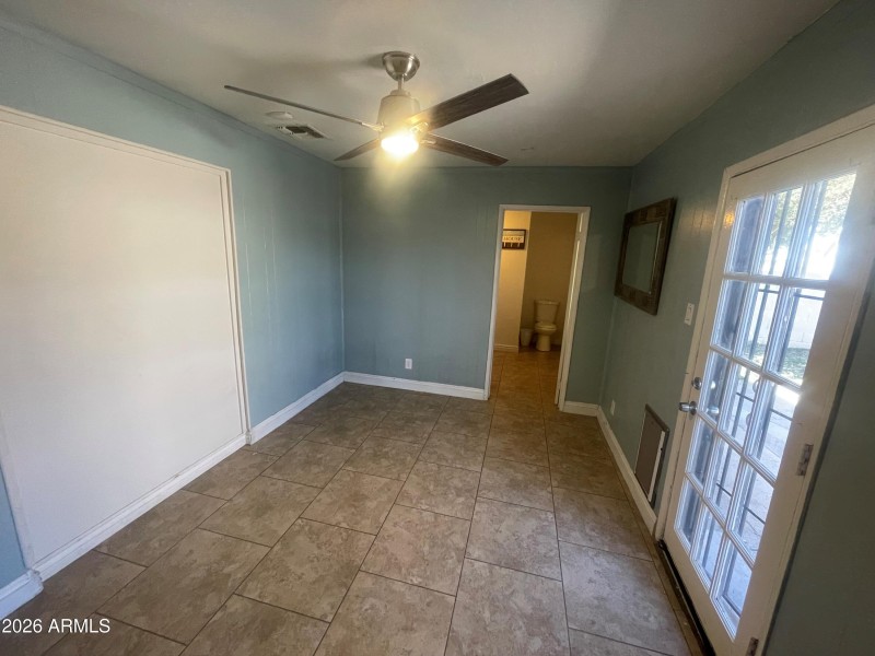 5526 W Indianola Ave 81