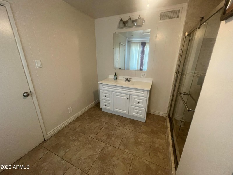 5526 W Indianola Ave 83