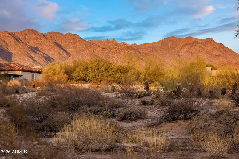 010_Mountain and Tom's Thumb View