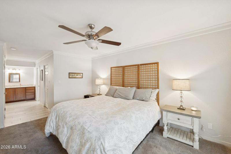 23-web-or-mls-6214-n-21st-dr