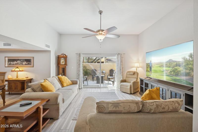 8-web-or-mls-6214-n-21st-dr