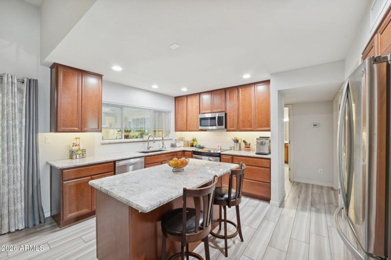 14-web-or-mls-6214-n-21st-dr