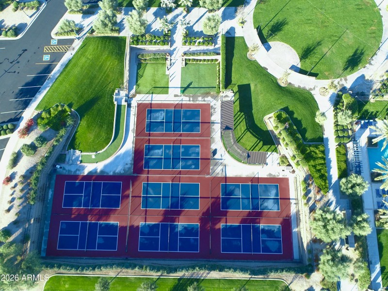 9C941668D7297E5B26E002C108447D33