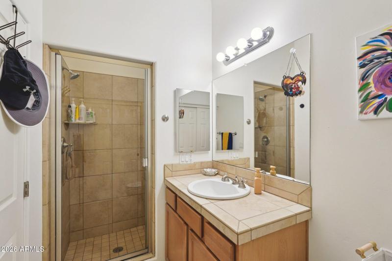 21-web-or-mls-W Salter Dr-S0503-021