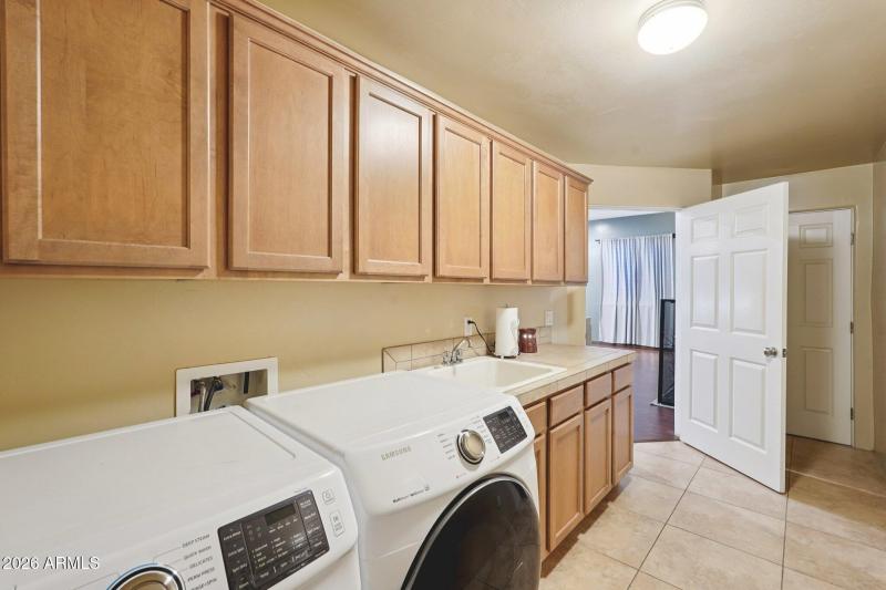 26-web-or-mls-W Salter Dr-S0503-026