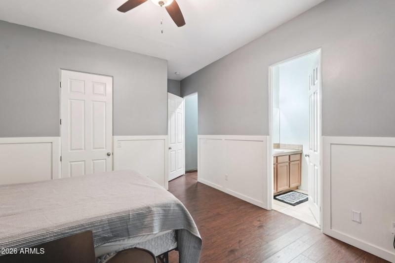 33-web-or-mls-W Salter Dr-S0503-033