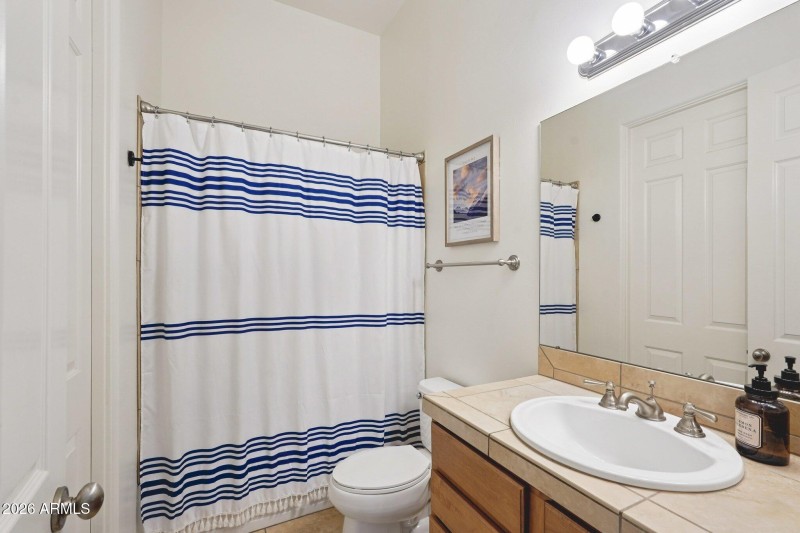 36-web-or-mls-W Salter Dr-S0503-036