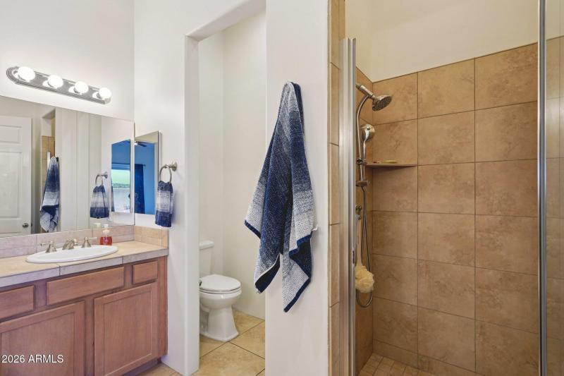 40-web-or-mls-W Salter Dr-S0503-040