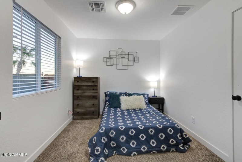 20250915202542065399000000-o