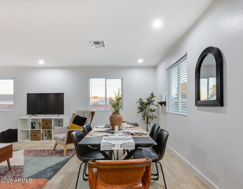 20250915202555599208000000-o