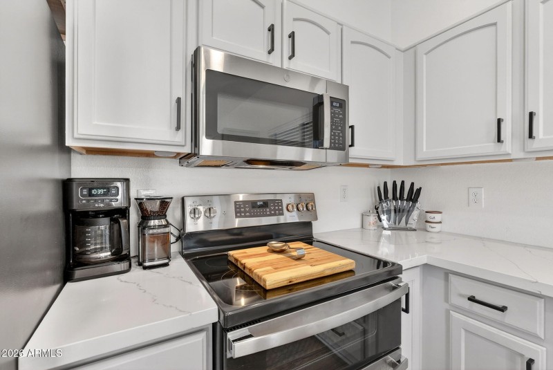 12-web-or-mls-42E Dry Creek Rd