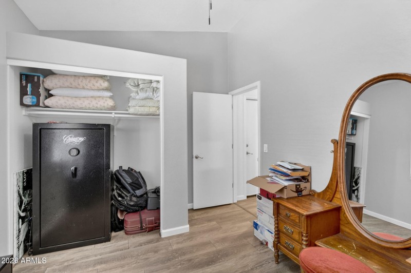 18-web-or-mls-54E Dry Creek Rd