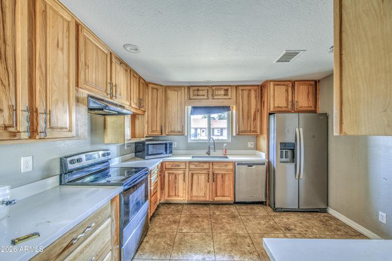 Kitchen 2